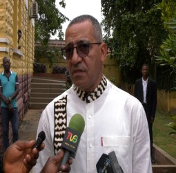 Presidente da República insatisfeito com o papel da RDP-África em São Tomé e Príncipe