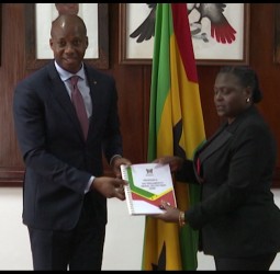 OGE 2026 com verba total de 233 milhões de euros prioriza educação