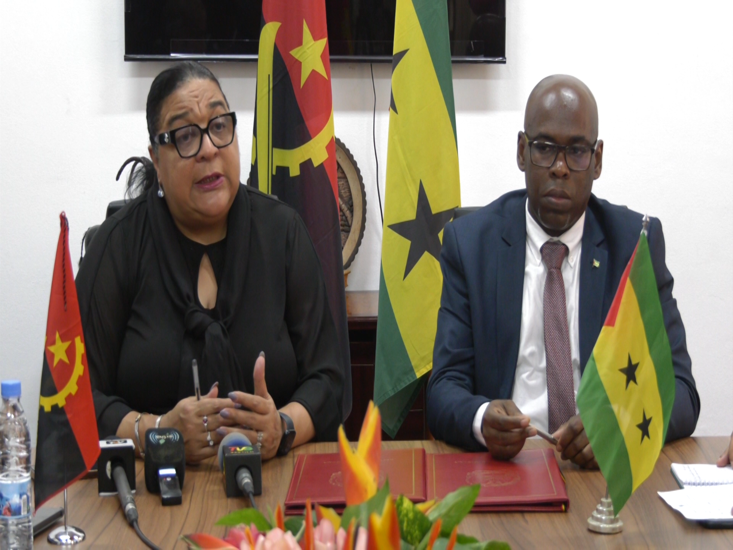 São Tomé e Luanda assinam protocolo no domínio de formação de quadro