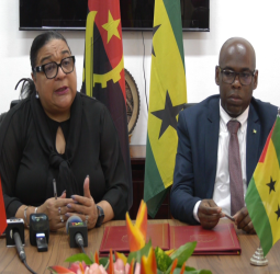 São Tomé e Luanda assinam protocolo no domínio de formação de quadro
