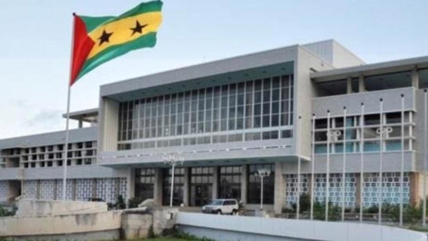 Parlamento pede apoio da congénere portuguesa para beneficiar de fundo da UE para o parlamento