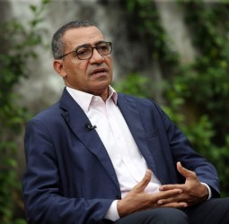 Presidente da República ausculta partidos políticos para a marcação das eleições