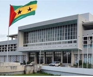 Parlamento aprova suspensão temporária da Lei de Justiça Militar e remete julgamento do caso 25 de novembro para Primeira Instância